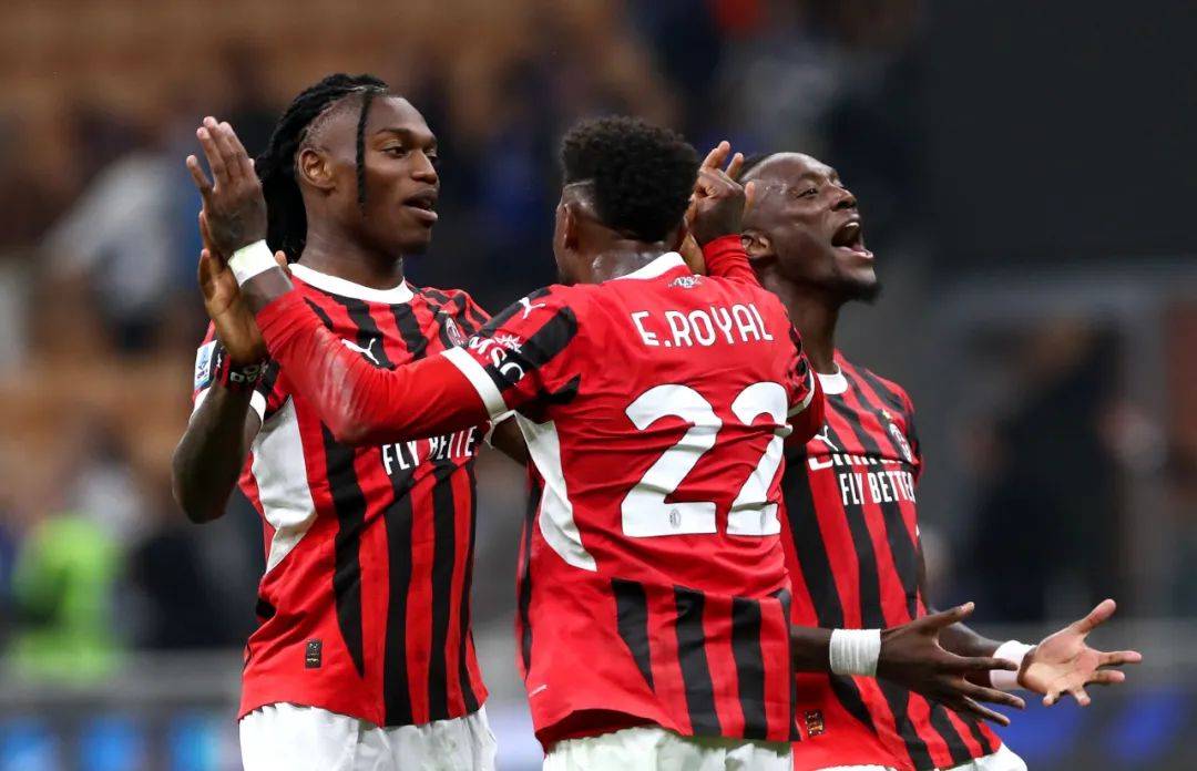 热那亚表现不俗，成功逆转对手的简单介绍