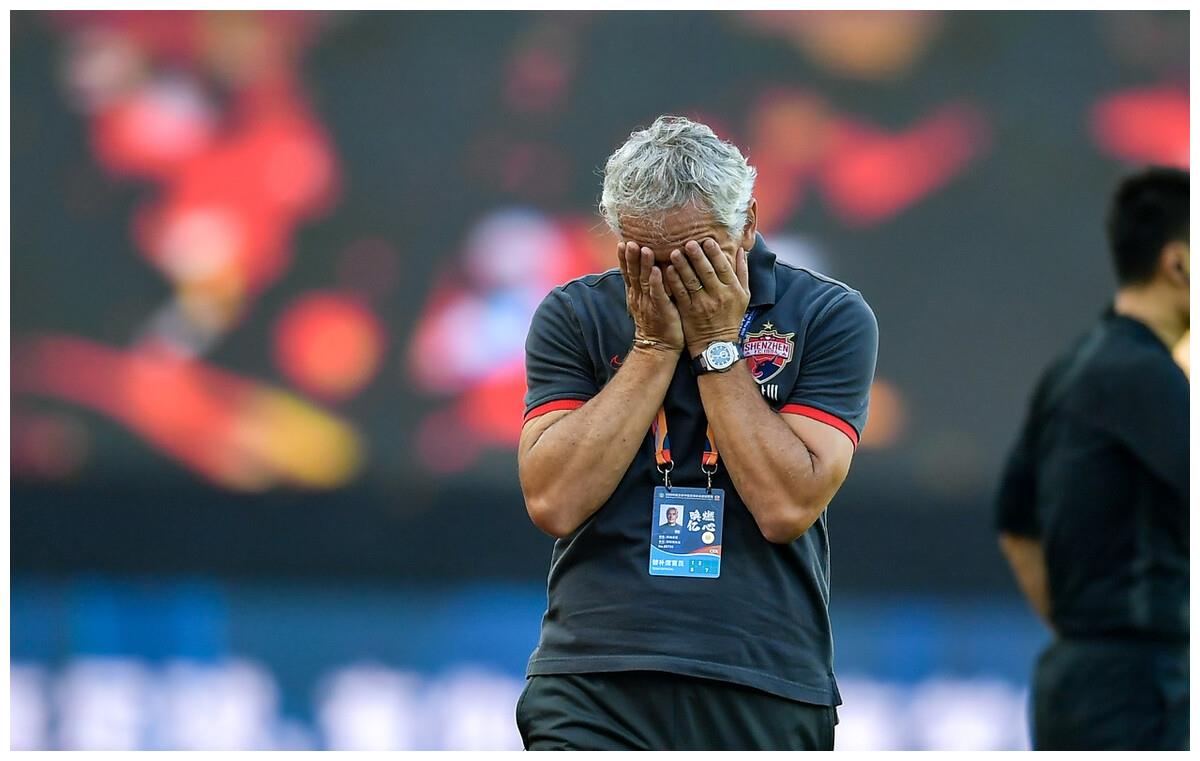 开云体育平台APP-包含青年队客场遭遇一场失利，保级形势堪忧的词条