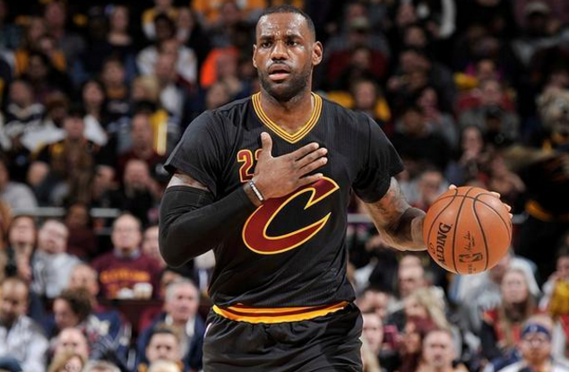 核心球员表现出众，引领球队走向成功的简单介绍