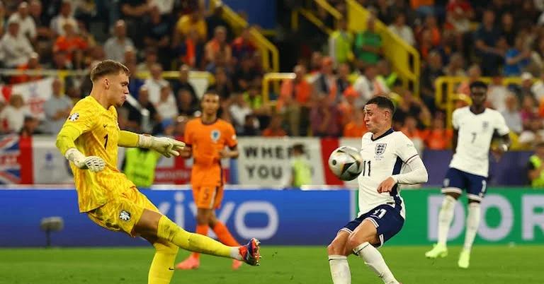 冲锋陷阵!欧预赛比赛展开激战的简单介绍 冲锋陷阵!欧预赛比赛展开激战的简单介绍