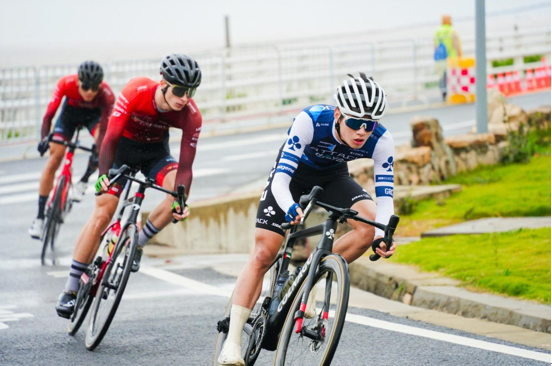 关于德国自行车选手速度惊人,斩获亚军的信息 关于德国自行车选手速度惊人,斩获亚军的信息