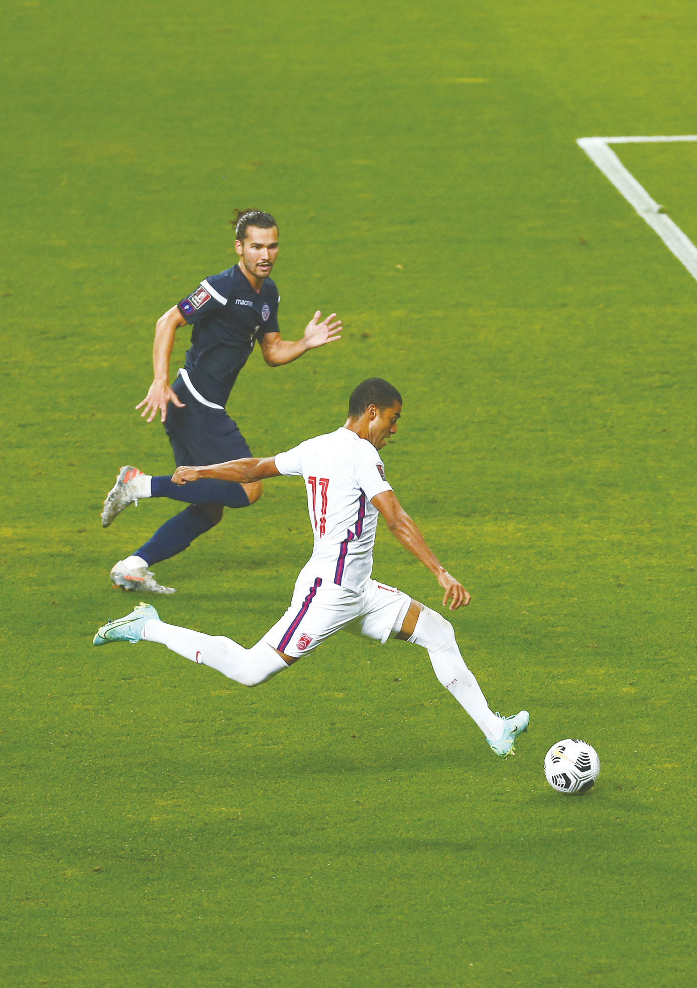 开云体育官方网站-哪位球员在比赛中表现出色？