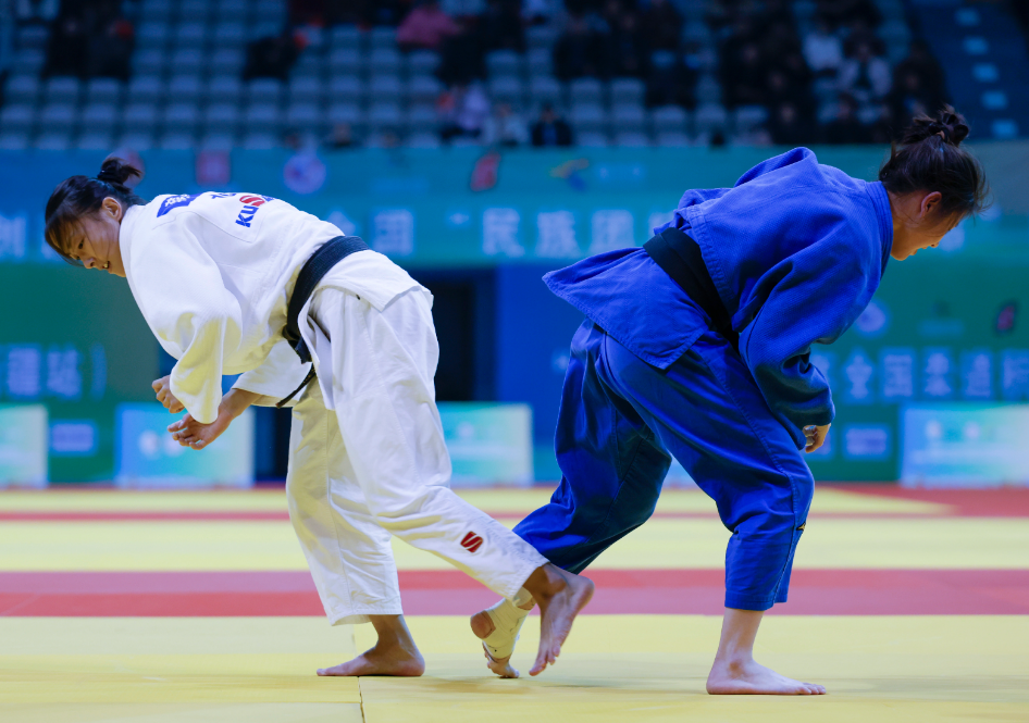 开云体育登录-柔道决赛备战，选手晨练亮相以迎来新的挑战的简单介绍