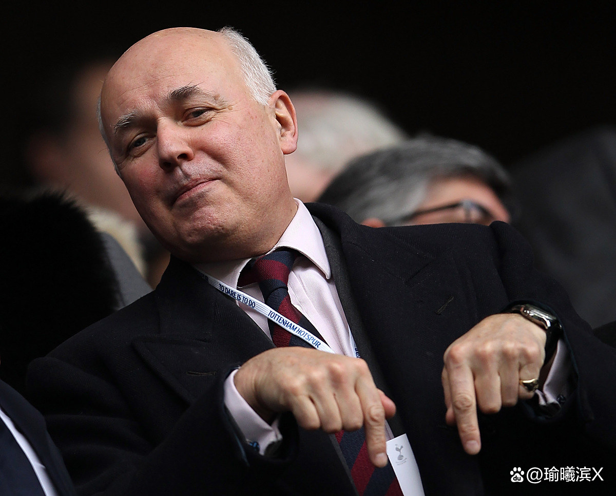 马刺赢下硬仗，波波维奇稳固东部前四的简单介绍