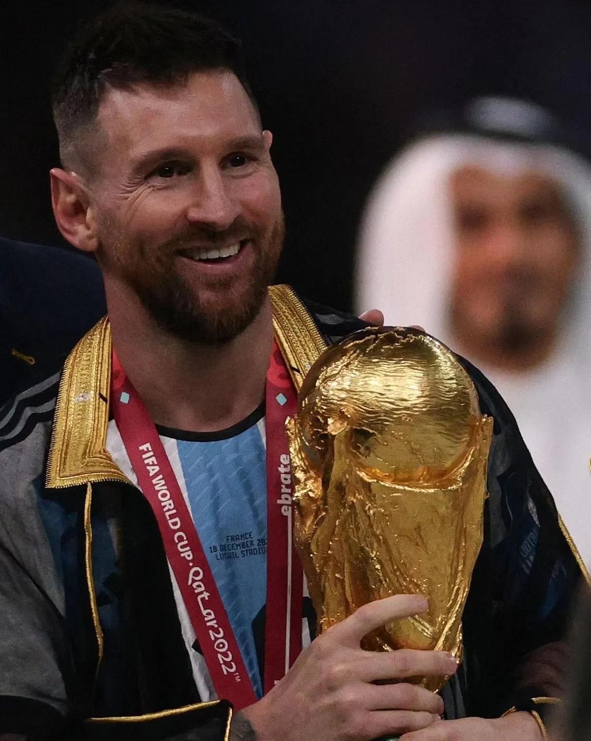 关于阿根廷运动员斩获头名，刷新佳绩的信息