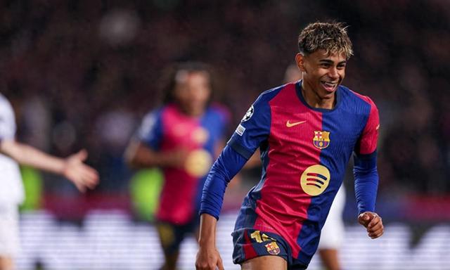 巴塞罗那队遭遇逆境，逆转晋级