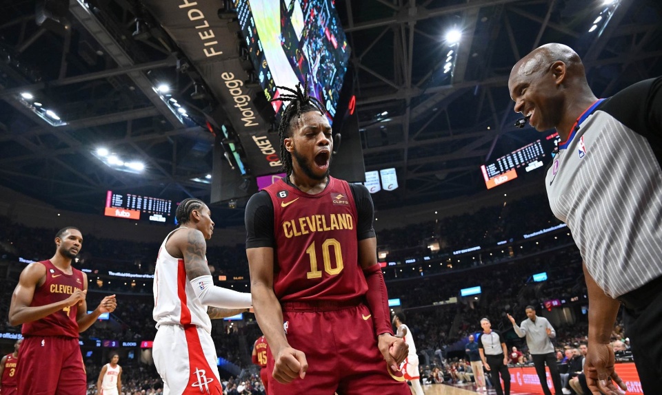 云南男篮客场大胜，成功挺进季后赛