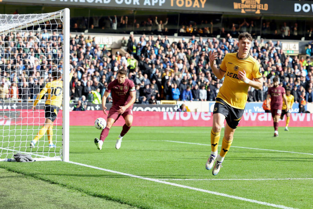 开云体育平台APP-曼城客场不敌狼队，联赛霸主失分