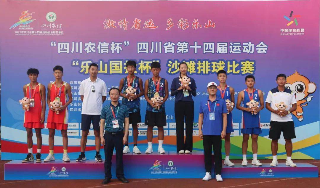 开云体育入口-卢森堡摔跤选手勇夺银牌，实力抢眼