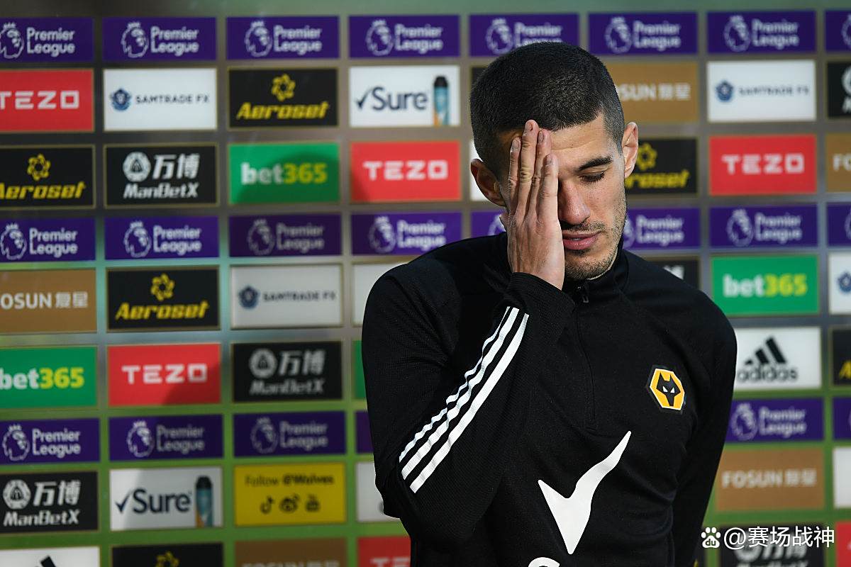 开云体育入口-尤文图斯客场惨败波尔图，晋级受阻