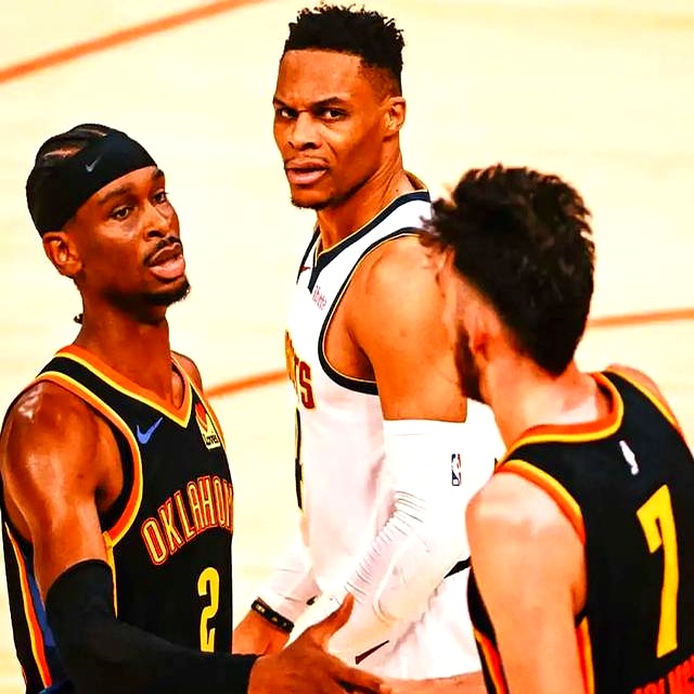 快船客场负于勇士，威少拿下+