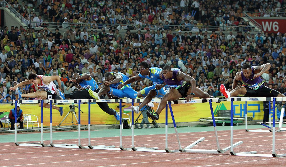 开云体育入口-美国短跑选手一鸣惊人，夺得冠军的简单介绍