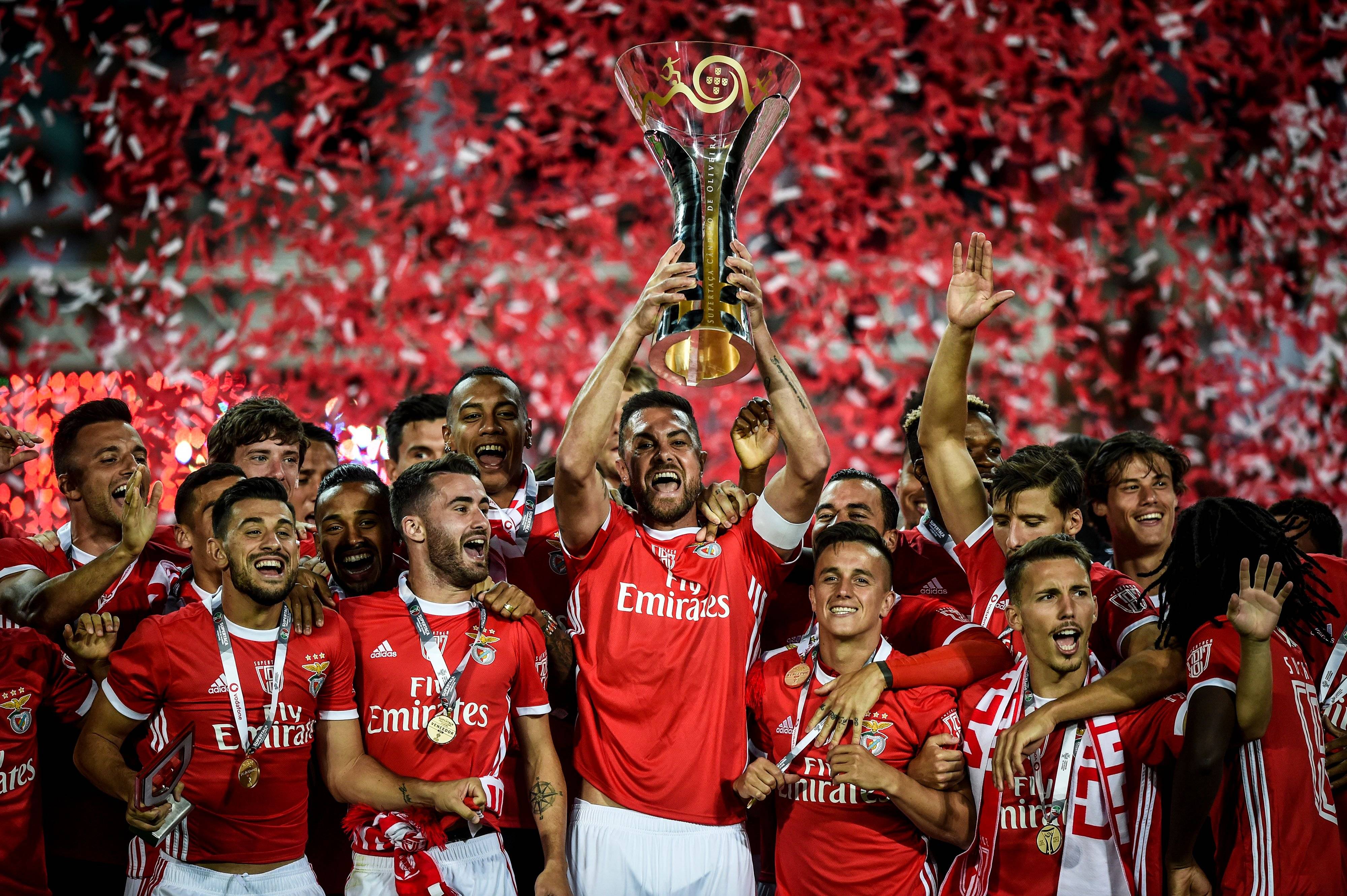 西班牙力克克罗地亚，成功挺进四强