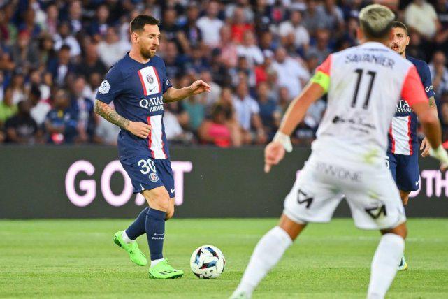 包含南特主场险胜蒙彼利埃,保持领跑积分榜的词条 包含南特主场险胜蒙彼利埃,保持领跑积分榜的词条