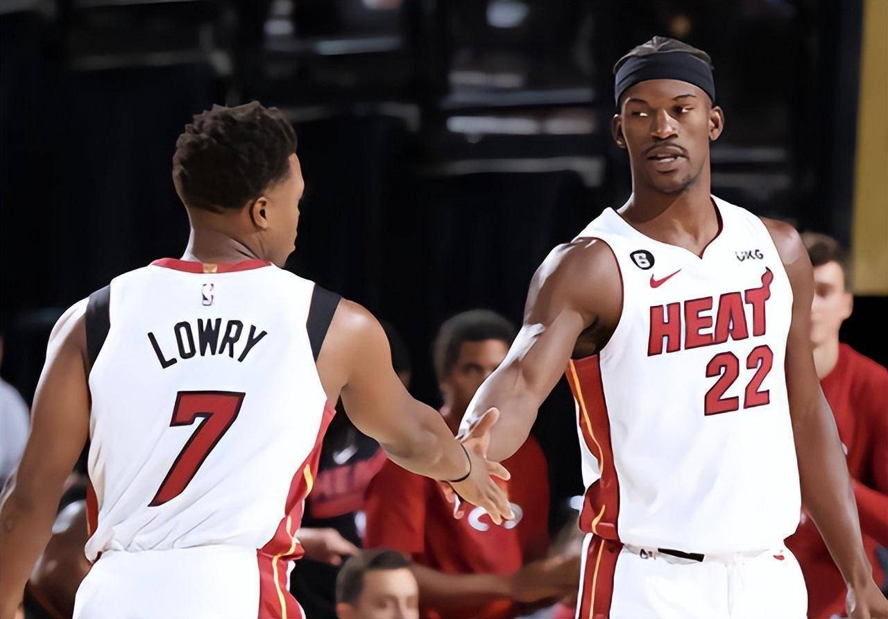 开云体育平台APP-日本男篮翻盘公牛，福克斯三分雨点燃全场的简单介绍