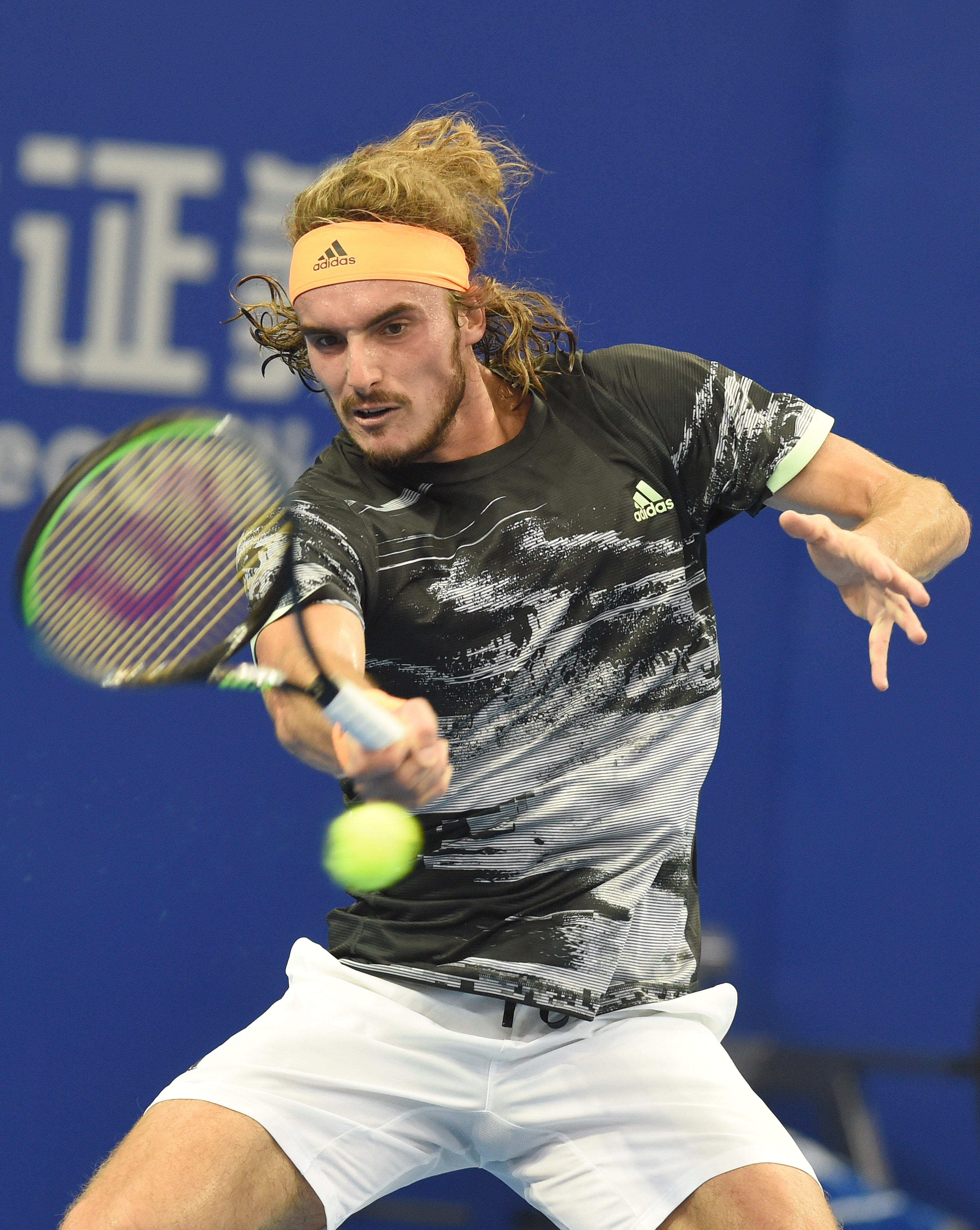 开云体育APP下载-西班牙网球队强势世界网球队，西西帕斯高光表现的简单介绍