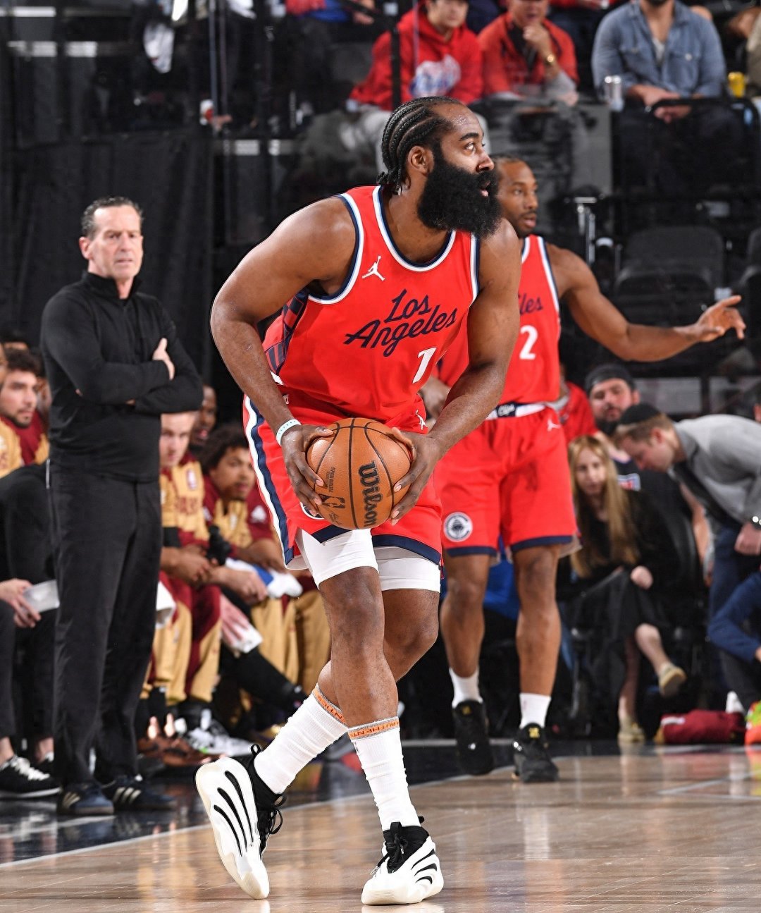 快船鏖战勇士，杰伦·布朗爆发神勇的简单介绍